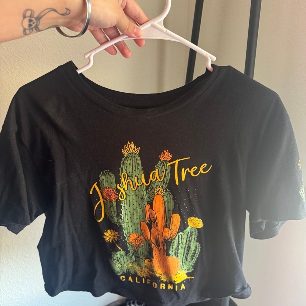 Western Cactus Women Cropped graphic  T- shirt